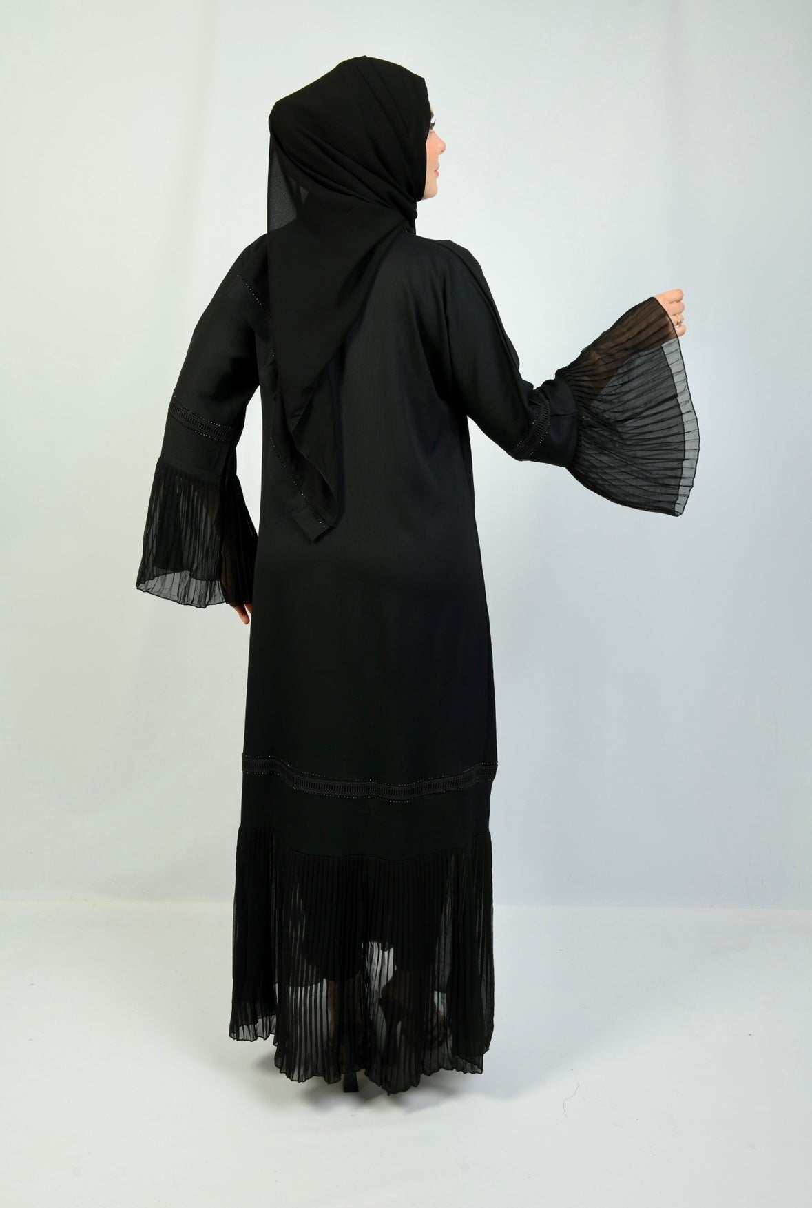 Aaliya Emirati Abaya