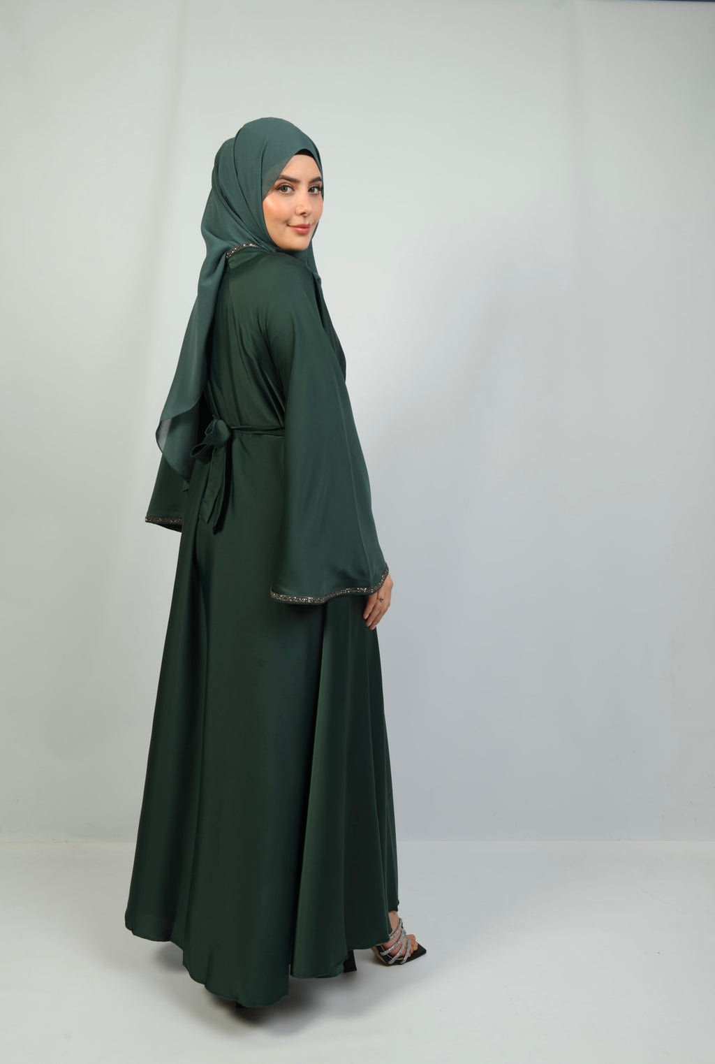 Hana Open Eid Abaya