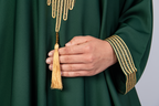 Women's Traditional Moroccan Style kaftan in colour green