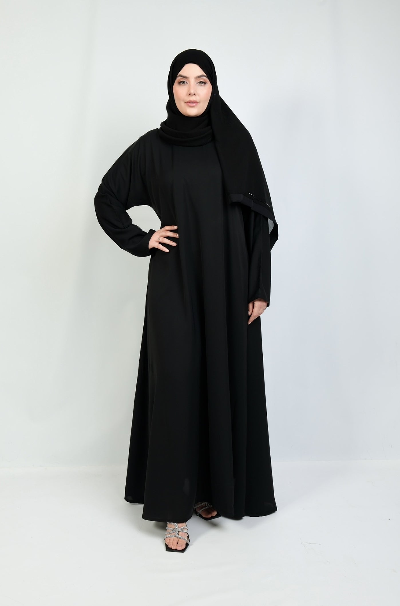 traditional 2 piece black Abaya for women with hijab